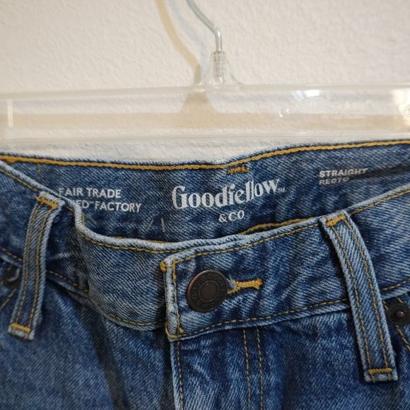 Men's Straight Fit Jeans - Dark Wash - Size 34/32 - Picture 1 of 4